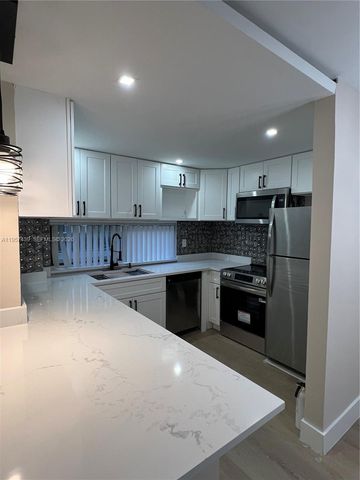 17021 N Bay Rd 124, Sunny Isles Beach, FL 33160