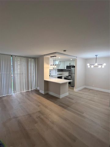 17021 N Bay Rd 124, Sunny Isles Beach, FL 33160