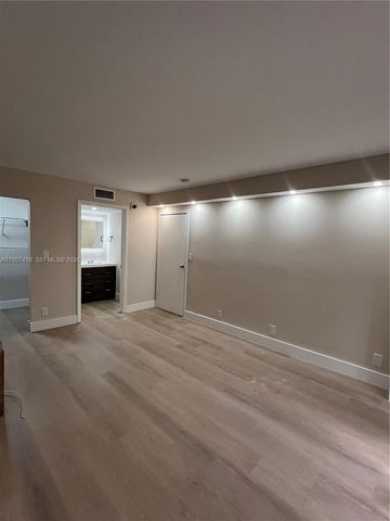 17021 N Bay Rd 124, Sunny Isles Beach, FL 33160