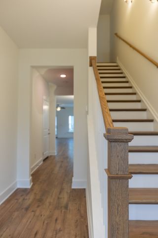 1050 Sweetleaf Dr, Franklin, TN 37064