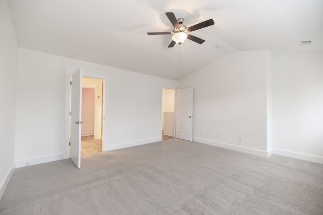 1050 Sweetleaf Dr, Franklin, TN 37064