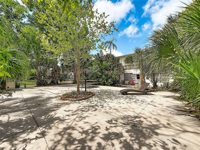 4051 58TH STREET N 239C, St Petersburg, FL 33709