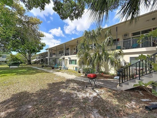 4051 58TH STREET N 239C, St Petersburg, FL 33709