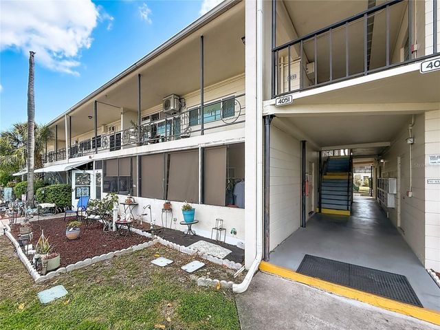 4051 58TH STREET N 239C, St Petersburg, FL 33709