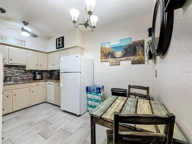 4051 58TH STREET N 239C, St Petersburg, FL 33709