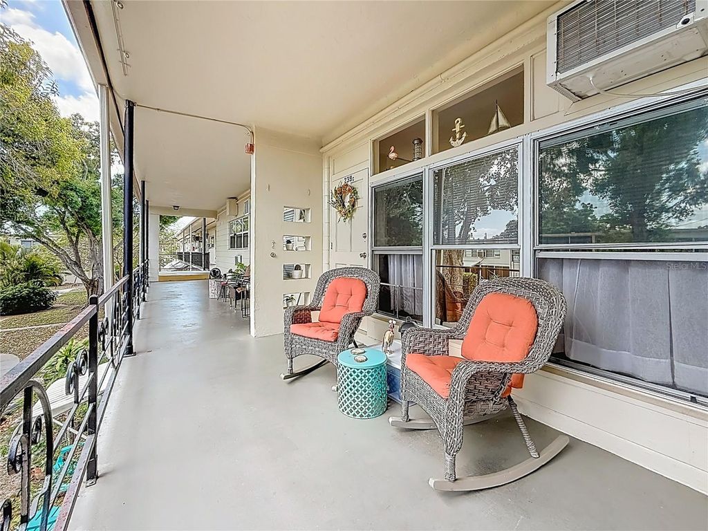4051 58TH STREET N 239C, St Petersburg, FL 33709