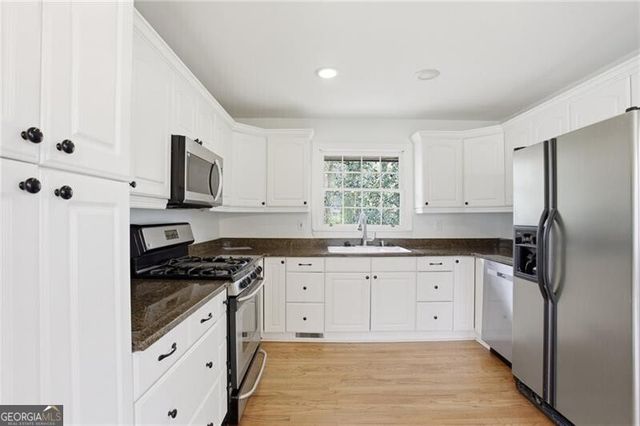 305 Brookwood Drive SW, Marietta, GA 30064