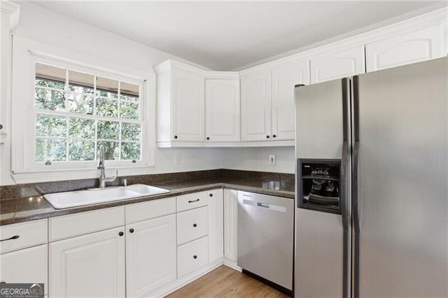 305 Brookwood Drive SW, Marietta, GA 30064