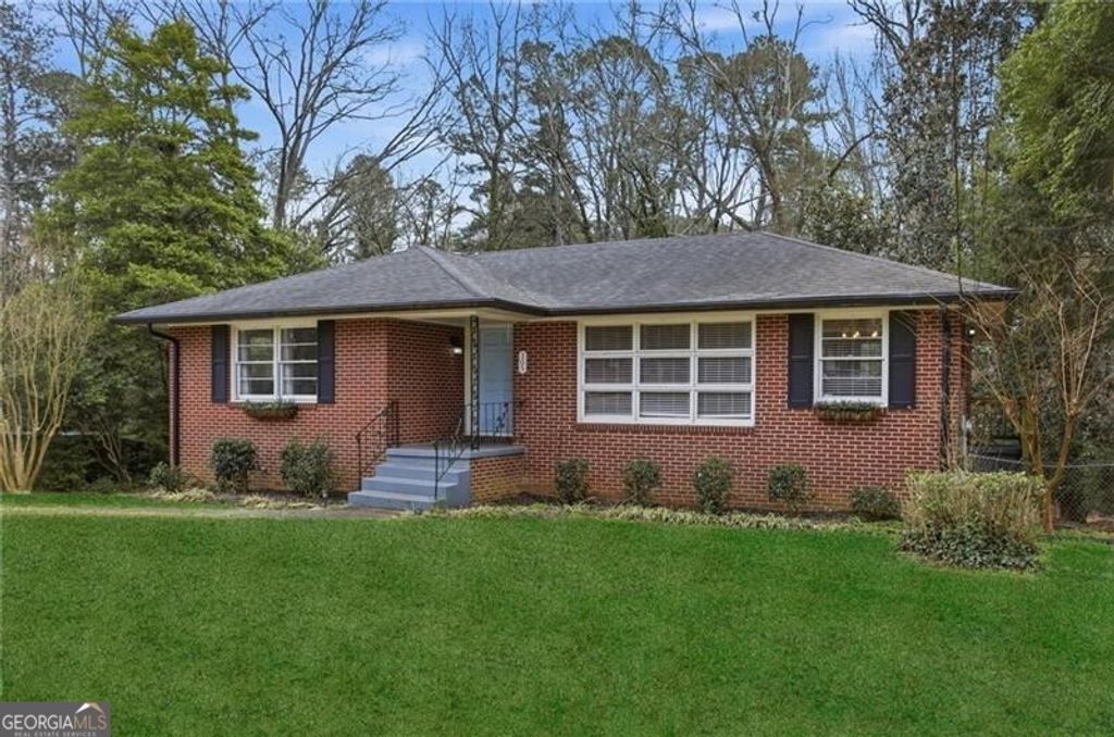 305 Brookwood Drive SW, Marietta, GA 30064