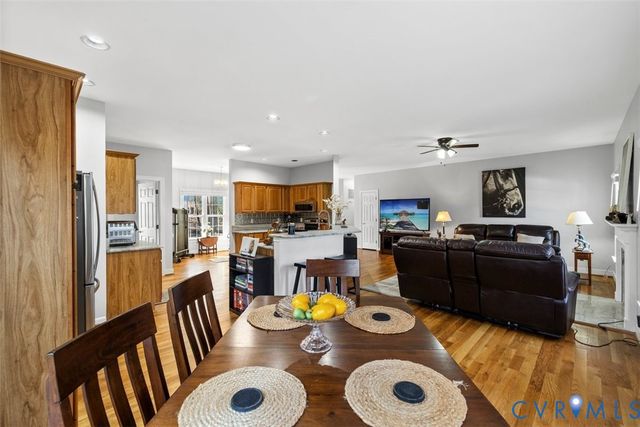 11900 Dunvegan Ct, Chesterfield, VA 23838