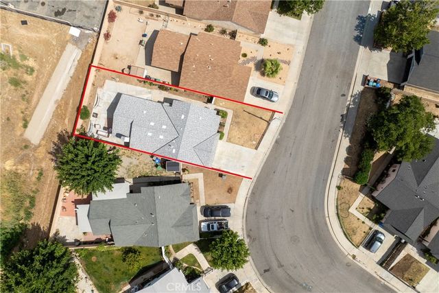 37137 26th Street E, Palmdale, CA 93550