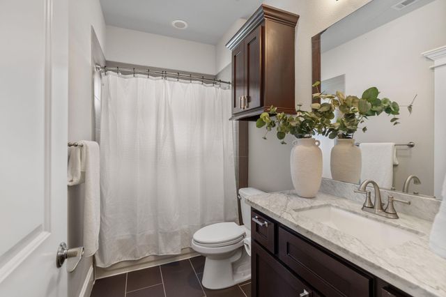 516 W 24th Street, Houston, TX 77008