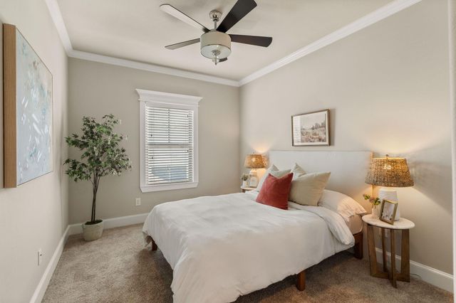 516 W 24th Street, Houston, TX 77008
