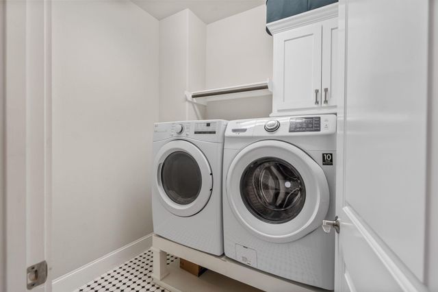 516 W 24th Street, Houston, TX 77008
