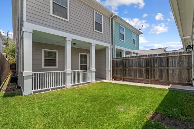 516 W 24th Street, Houston, TX 77008