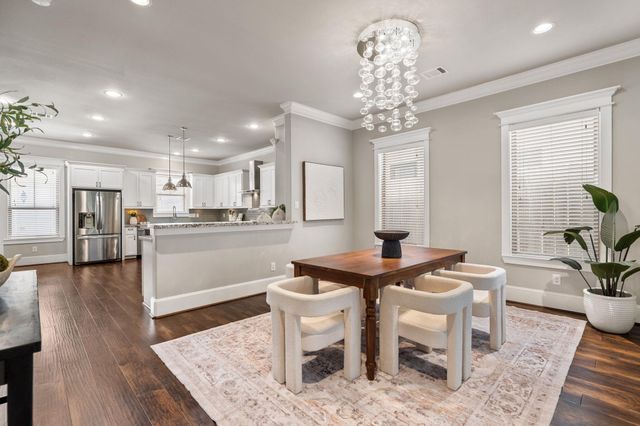 516 W 24th Street, Houston, TX 77008