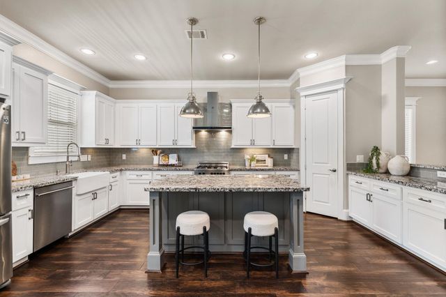 516 W 24th Street, Houston, TX 77008