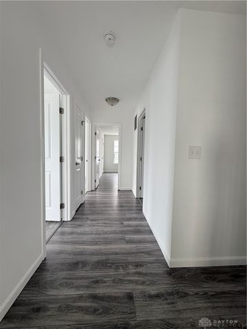 8127 Bushclover Drive, Tipp City, OH 45371