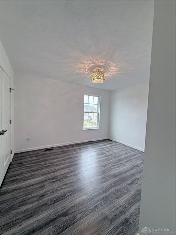 8127 Bushclover Drive, Tipp City, OH 45371