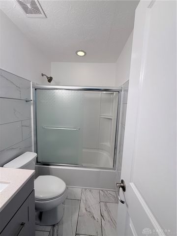 8127 Bushclover Drive, Tipp City, OH 45371