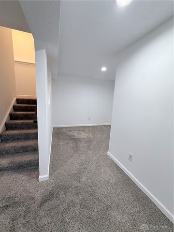 8127 Bushclover Drive, Tipp City, OH 45371