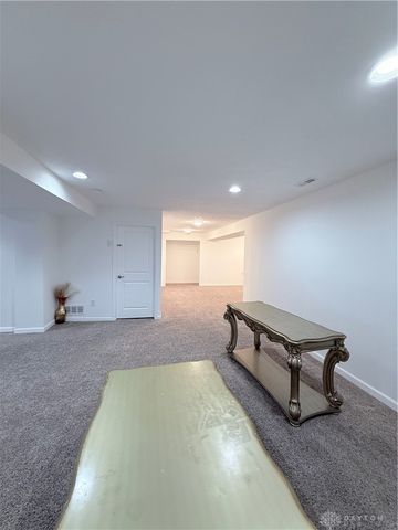 8127 Bushclover Drive, Tipp City, OH 45371