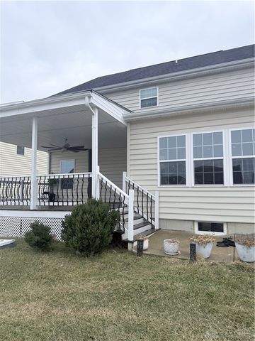 8127 Bushclover Drive, Tipp City, OH 45371