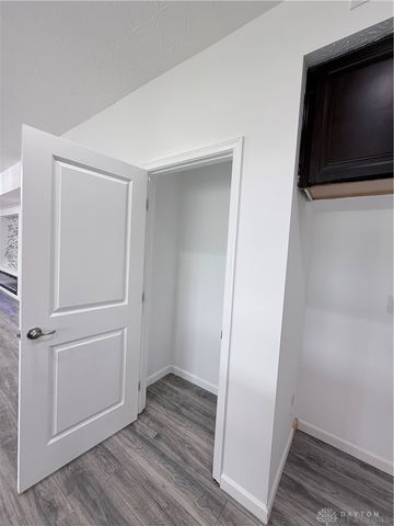 8127 Bushclover Drive, Tipp City, OH 45371