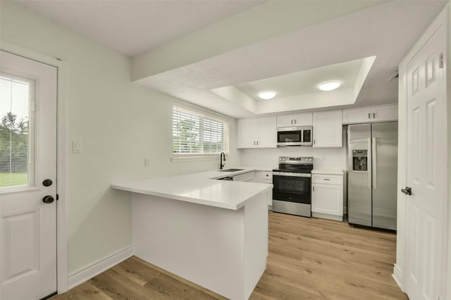 3727 Thursa Lane, Friendswood, TX 77546