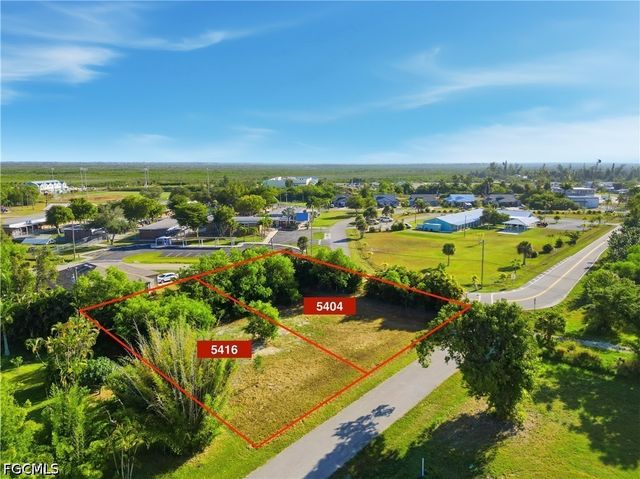 5404 Avenue D, Bokeelia, FL 33922