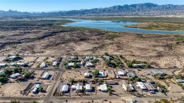 4604 Linden Drive, Topock, AZ 86436