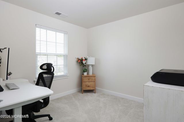 72 Anchor Way 272, Cliffwood, NJ 07721