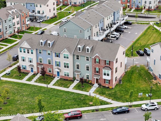 72 Anchor Way 272, Cliffwood, NJ 07721