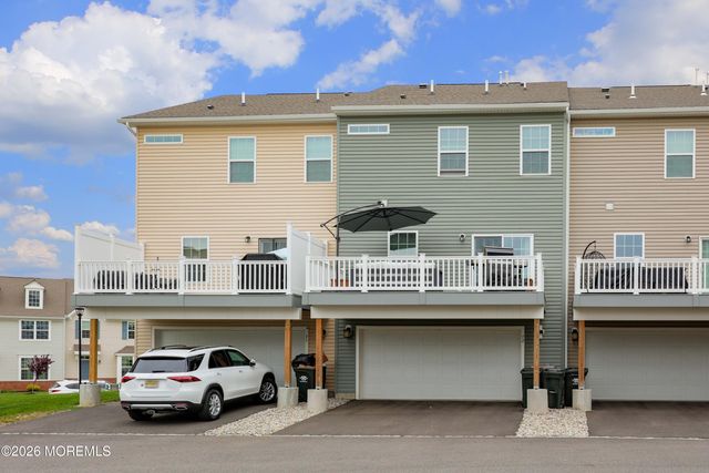 72 Anchor Way 272, Cliffwood, NJ 07721