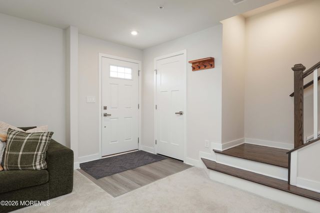 72 Anchor Way 272, Cliffwood, NJ 07721