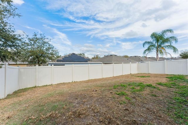 9685 EARLY LOOP, Groveland, FL 34736