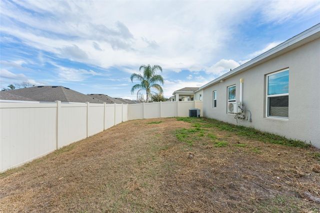 9685 EARLY LOOP, Groveland, FL 34736