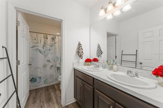 9685 EARLY LOOP, Groveland, FL 34736