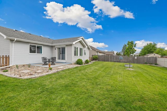 557 Rose Bush Lane, Dyer, IN 46311