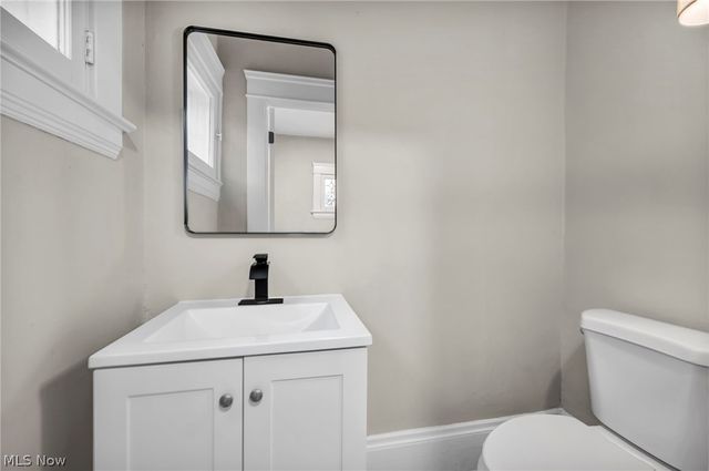 3147 Whitethorn Road, Cleveland Heights, OH 44118