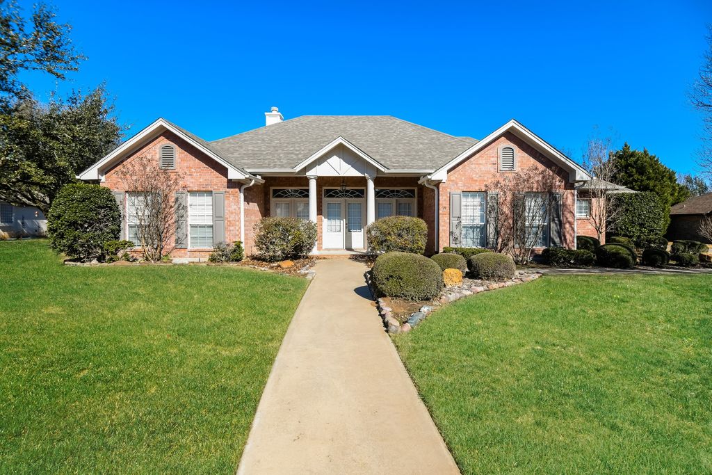 1909 Maplewood Drive, Weatherford, TX 76087
