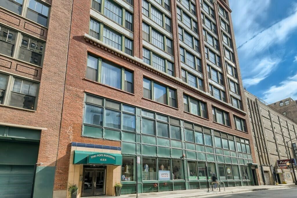 633 S Plymouth Court, Chicago, IL 60605