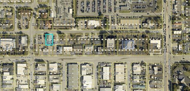 1318 SE 8th TER, Cape Coral, FL 33990