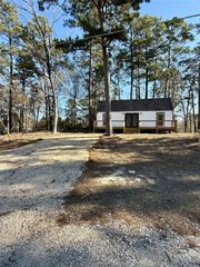 457 Impala Drive, Onalaska, TX 77360