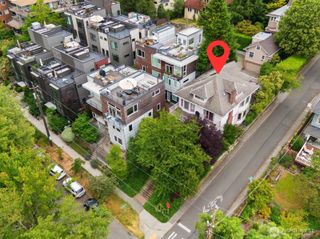 702 11th Avenue E, Seattle, WA 98102
