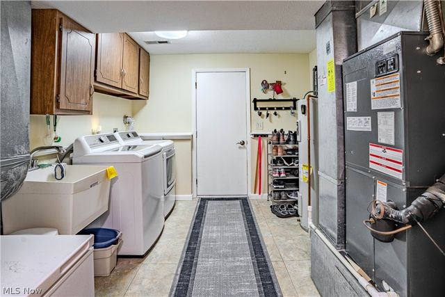 27563 Hemlock Drive, Westlake, OH 44145
