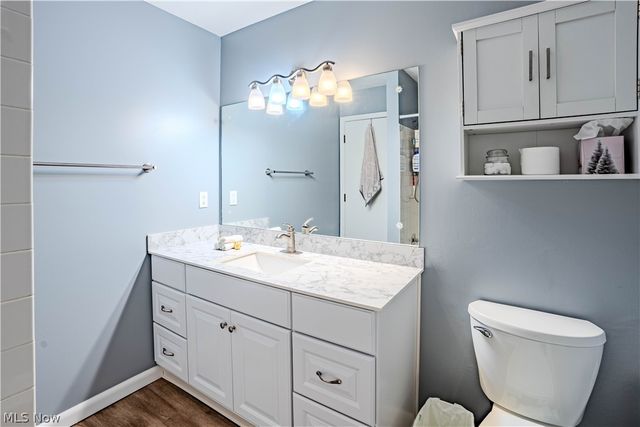 27563 Hemlock Drive, Westlake, OH 44145