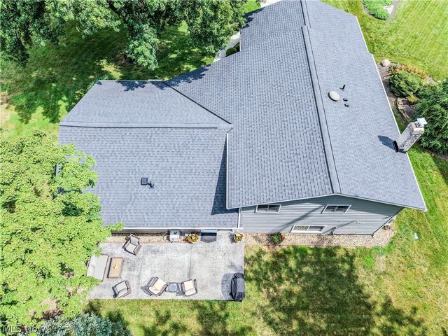 27563 Hemlock Drive, Westlake, OH 44145