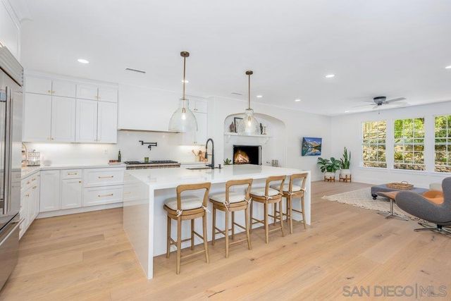 7778 Tierra Tesoro, San Diego, CA 92127