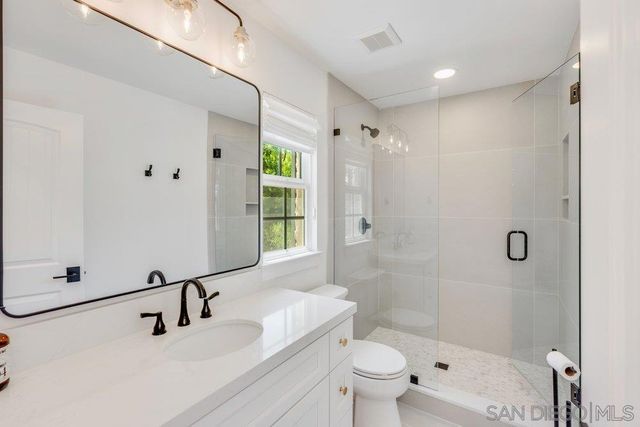 7778 Tierra Tesoro, San Diego, CA 92127